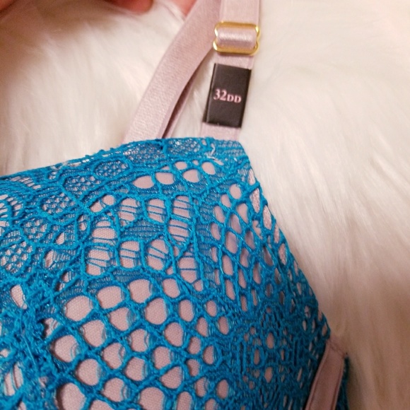 NWT Victoria's Secret Push Up padded bra 32DD - Picture 7 of 7